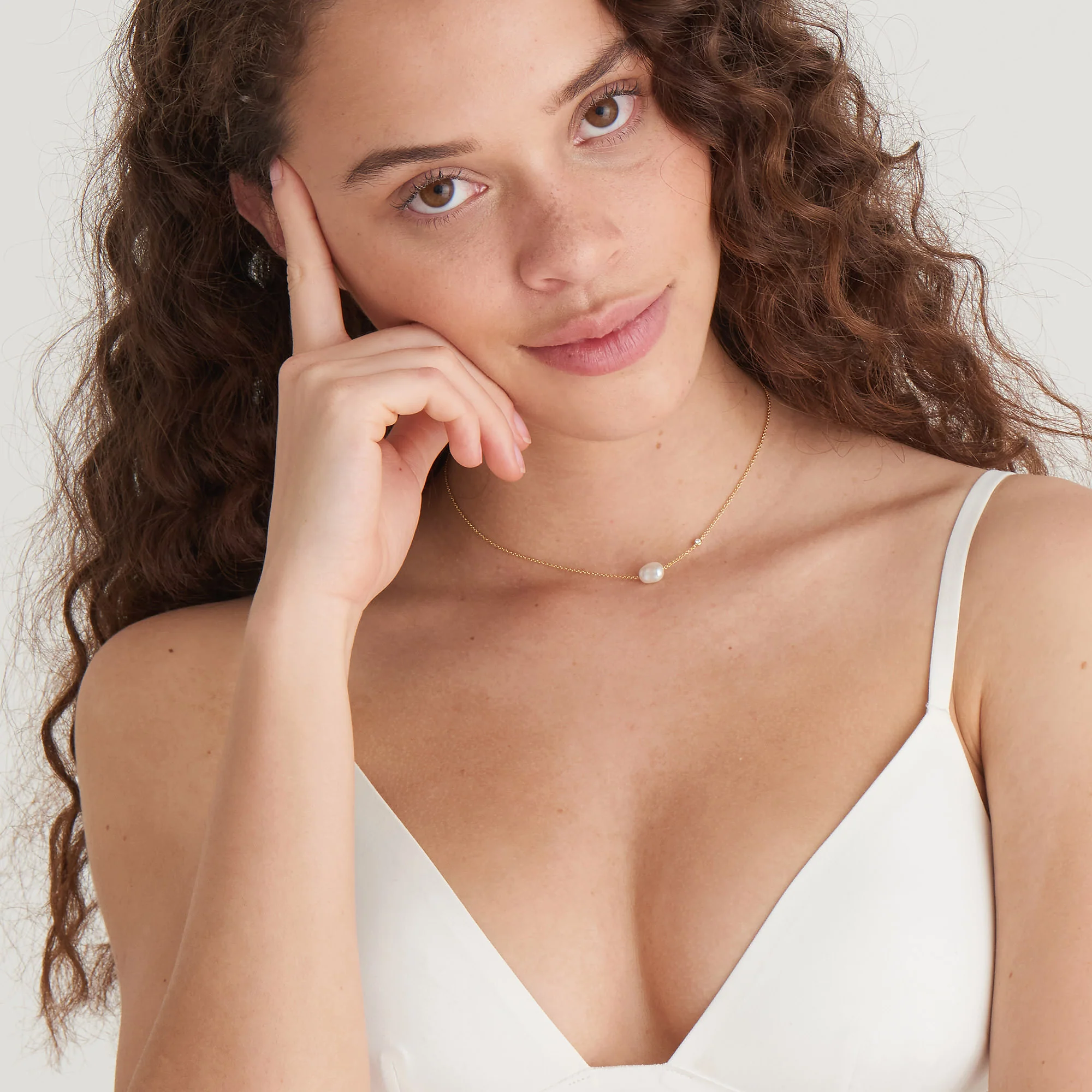 Gold Pearl Necklace - Image 2